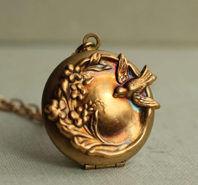 Antique bird & flowers Locket