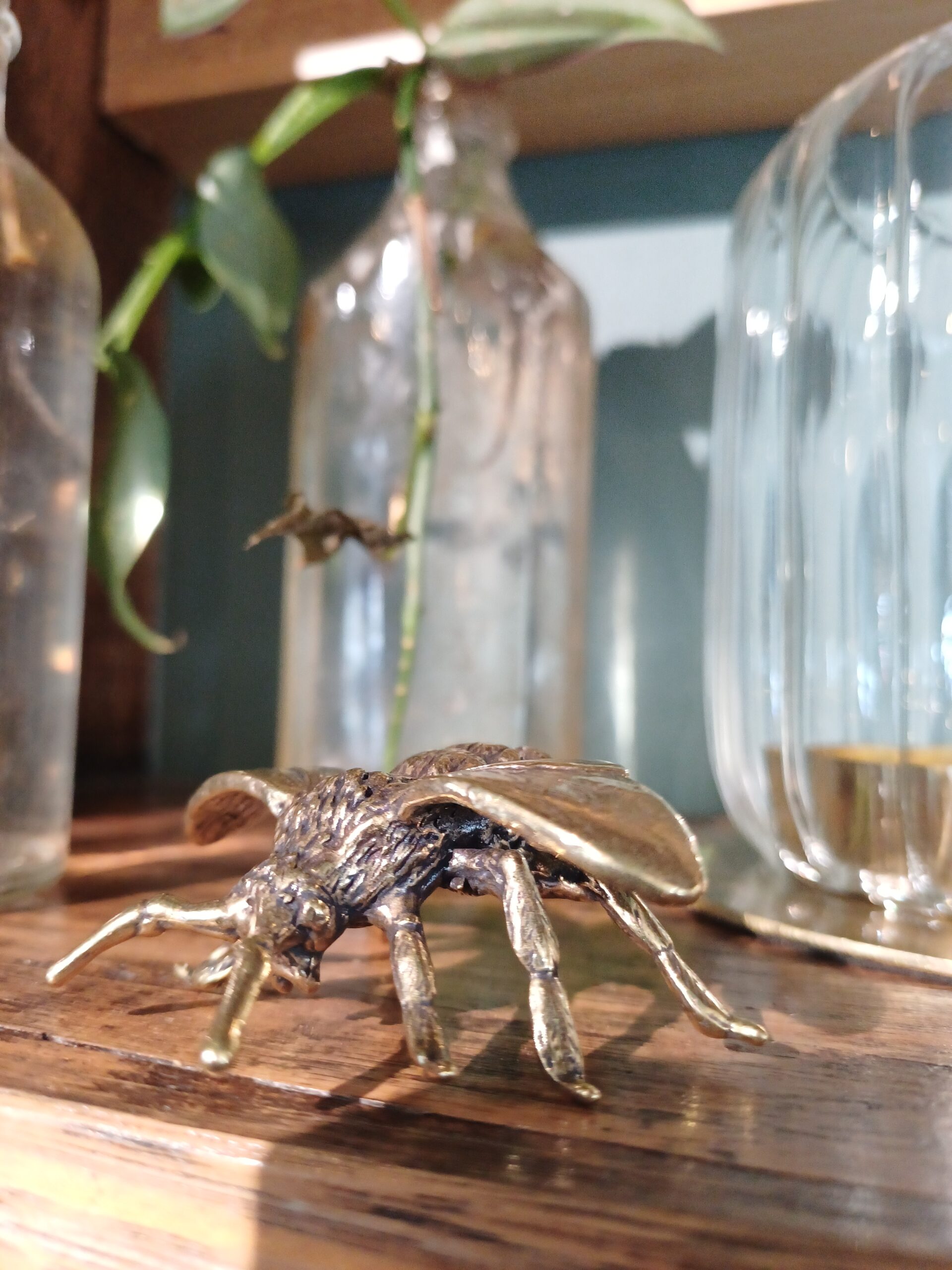 Brass Giant Bee - Image 4